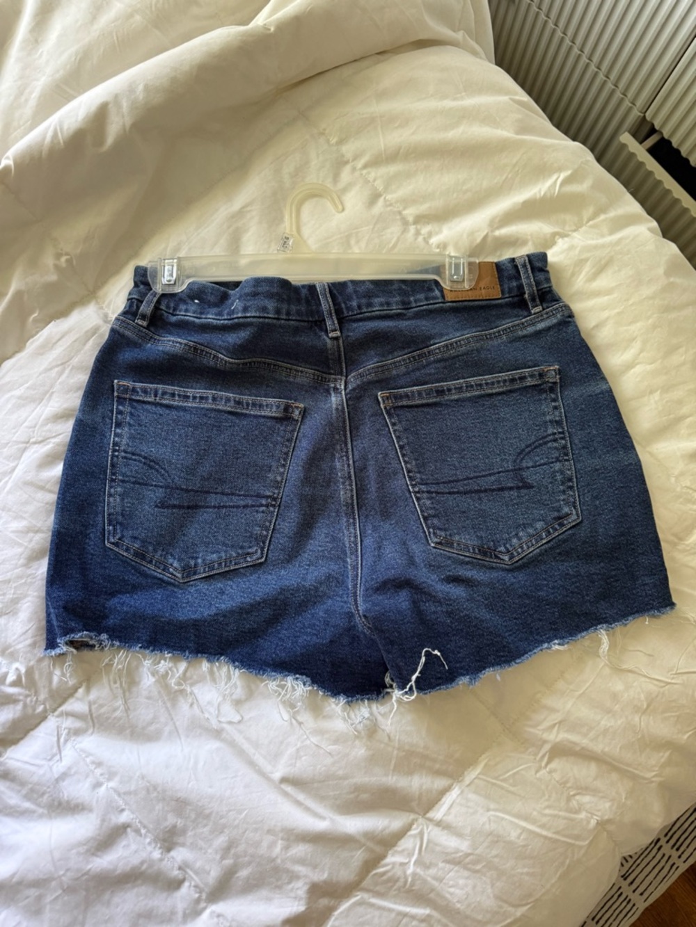 American Eagle Outfitters curvy relaxed  Denim Shorts - Picture 9 of 13